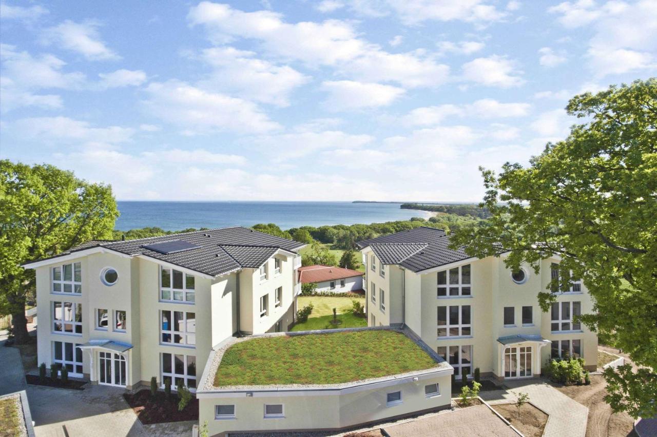 Mit Meerblick Und Balkon, Gratis Nutzung Vom Ahoi Erlebnisbad Und Sauna In Sellin - Meeresblick Fewo 48 Гьорен Екстериор снимка